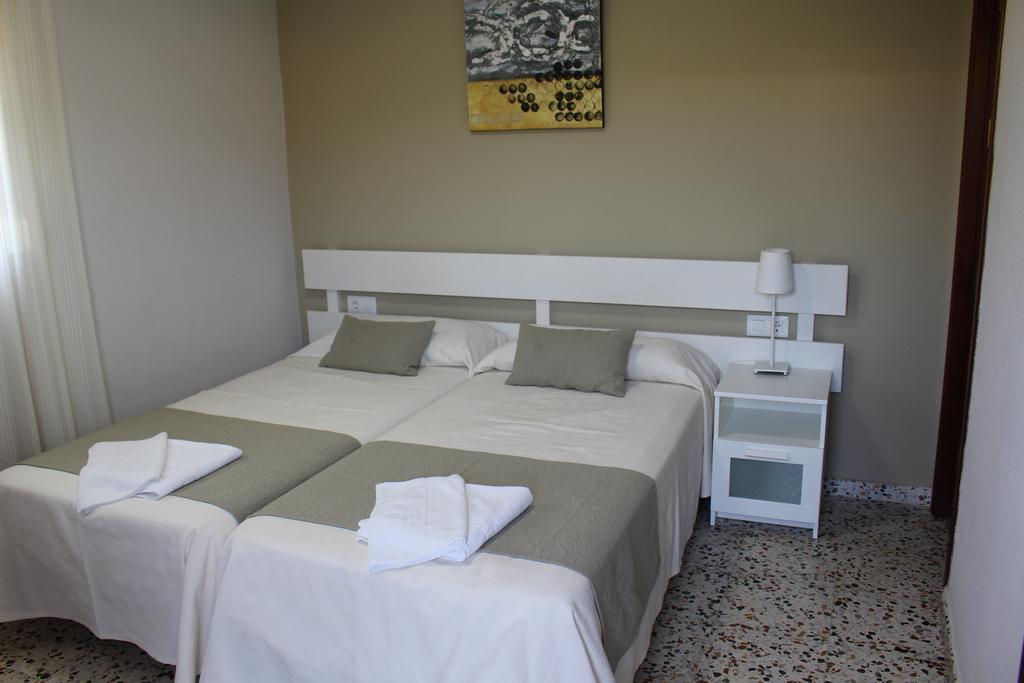 Apartamentos Bolonia Paraiso Bagian luar foto